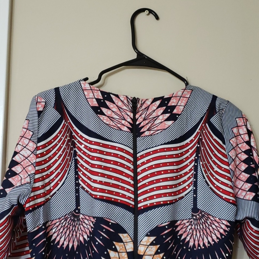 African Dress - Picture 3 of 4